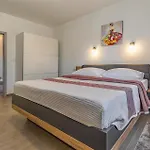 Pet Friendly In Skatari *
