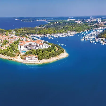 Ferienhaus 2 Bedroom Stunning Home In Skatari Pula