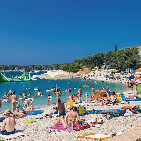 2 Bedroom Stunning Home In Skatari Ferienhaus *