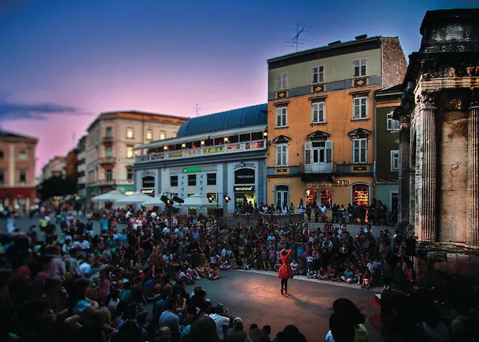 Σπίτι διακοπών 2 Bedroom Stunning In Skatari Πούλα