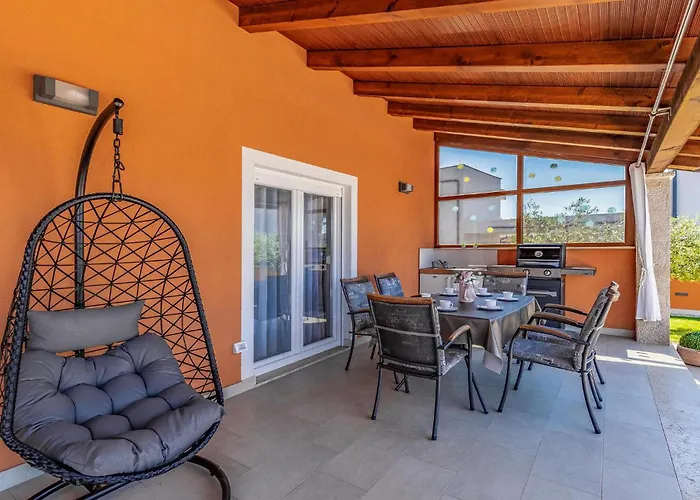 Σπίτι διακοπών 2 Bedroom Stunning In Skatari